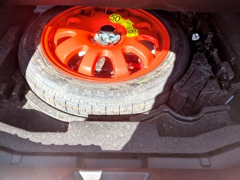 Used 2016 Jaguar XF R-Sport image 50