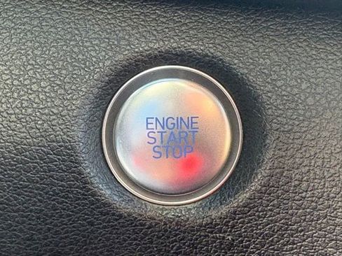 Used 2023 Hyundai Santa Fe SEL image 21