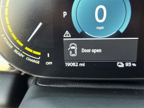 Used 2023 MINI Cooper SE image 21