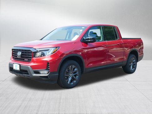 Used 2023 Honda Ridgeline Sport image 3