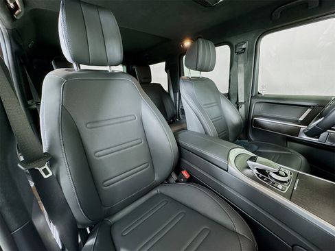 Used 2023 Mercedes-Benz G 550 G 550 image 27