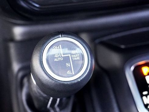 Used 2023 Jeep Wrangler Unlimited Sahara w/ Cold Weather Group AWD/4WD image 35