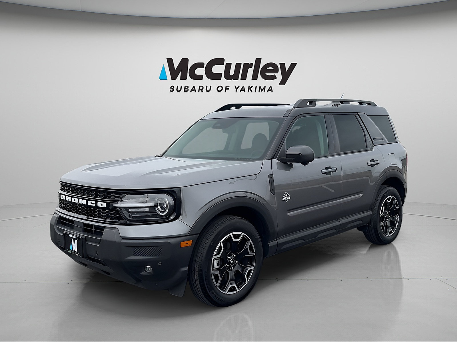 Used 2025 Ford Bronco Sport Outer Banks w/ Outer Banks Tech Package+ AWD/4WD image 1