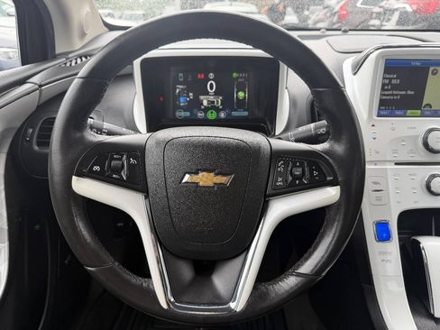 Used 2011 Chevrolet Volt Premium w/ Premium Trim Package FWD image 18