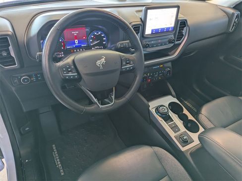 Used 2023 Ford Bronco Sport Outer Banks w/ Tech Package image 10