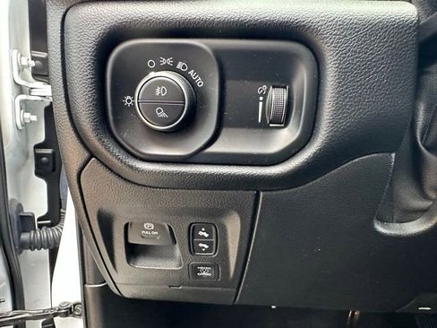 Used 2020 RAM 1500 Big Horn AWD/4WD image 22