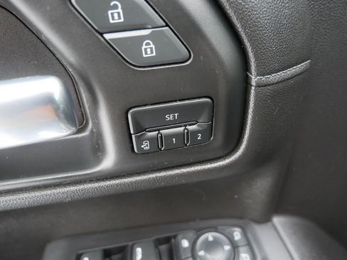 Used 2021 GMC Sierra 1500 Denali w/ Denali Ultimate Package image 24