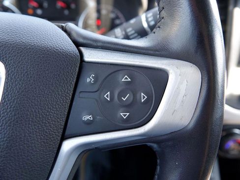 Used 2019 GMC Acadia SLE image 24