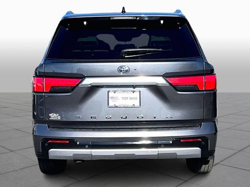 Used 2023 Toyota Sequoia Capstone image 4
