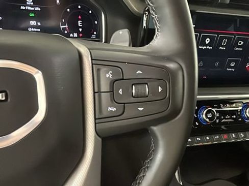 Used 2024 GMC Sierra 1500 Denali w/ Denali Reserve Package AWD/4WD image 17