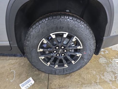 New 2026 Chevrolet Traverse Z71 w/ Enhanced Driving Package image 36