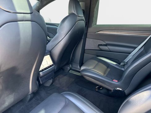 Used 2023 Tesla Model X AWD/4WD image 13
