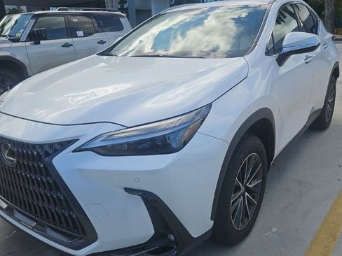 Used 2025 Lexus NX 350 AWD w/ Premium Package image 7