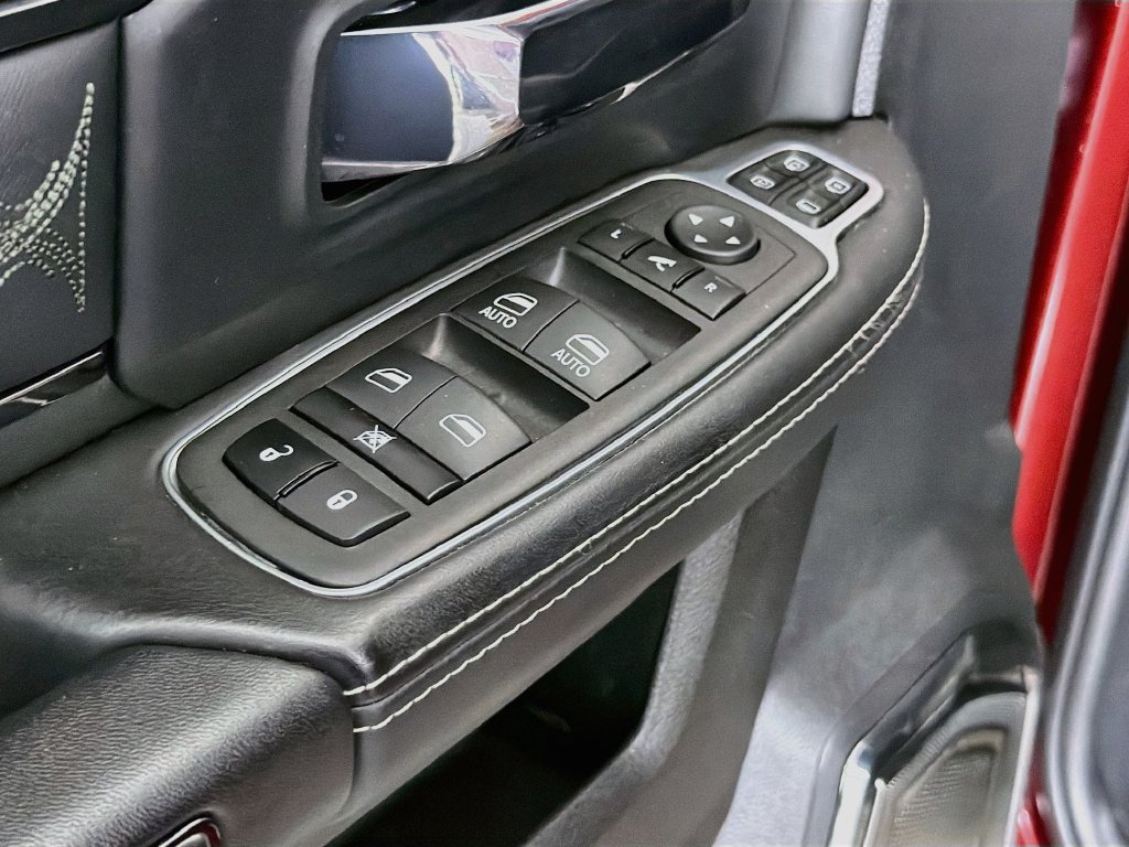 Used 2024 RAM 2500 Limited AWD/4WD image 23