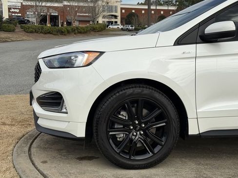 Used 2024 Ford Edge ST-Line image 12