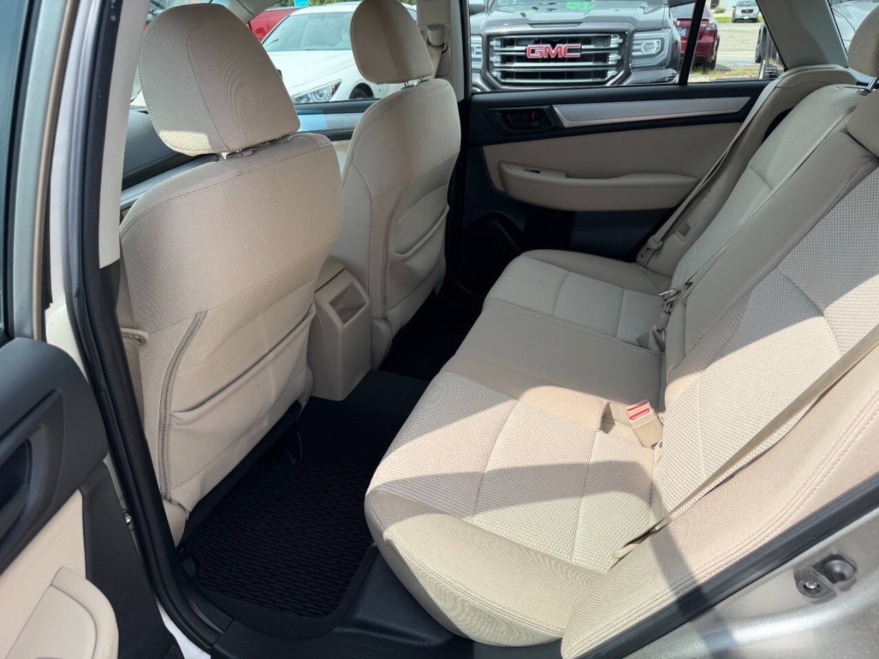 Used 2016 Subaru Outback 2.5i w/ Protection Package #1 AWD/4WD image 10