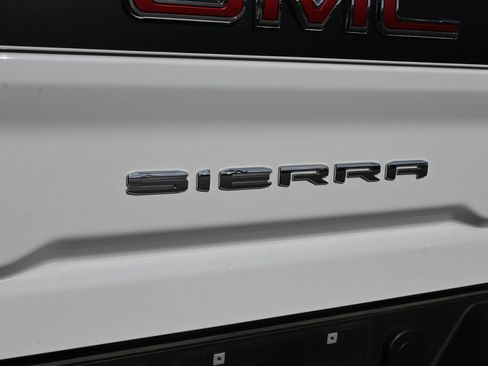 Used 2026 GMC Sierra 2500 AT4X w/ AT4X AEV Edition AWD/4WD image 22