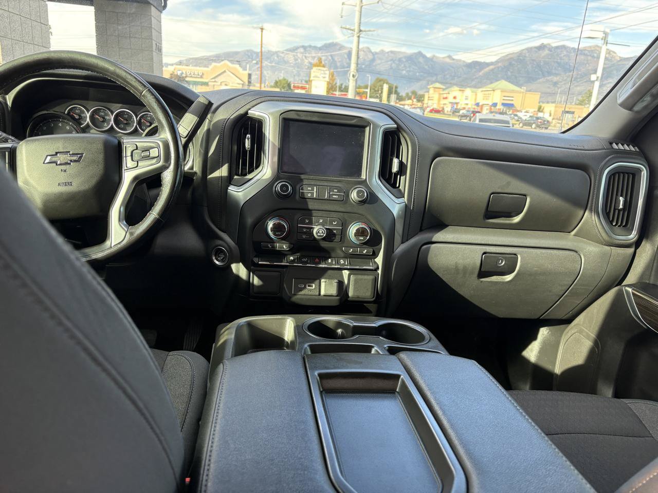Used 2019 Chevrolet Silverado 1500 RST AWD/4WD image 17