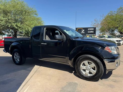 Used 2011 Nissan Frontier SV RWD image 5