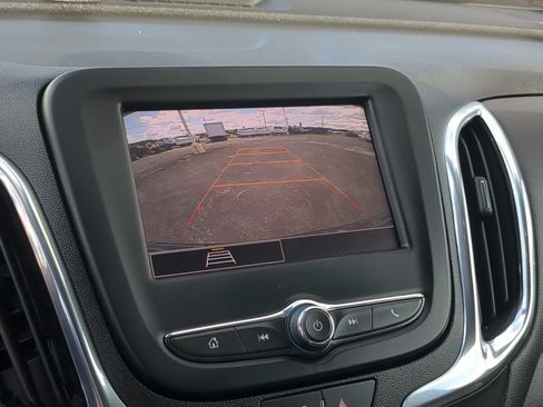 Used 2023 Chevrolet Equinox LT AWD/4WD image 14