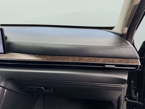 Used 2025 Genesis GV80 2.5T Prestige AWD/4WD image 59