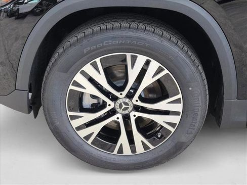 Certified 2025 Mercedes-Benz GLA 250 image 23