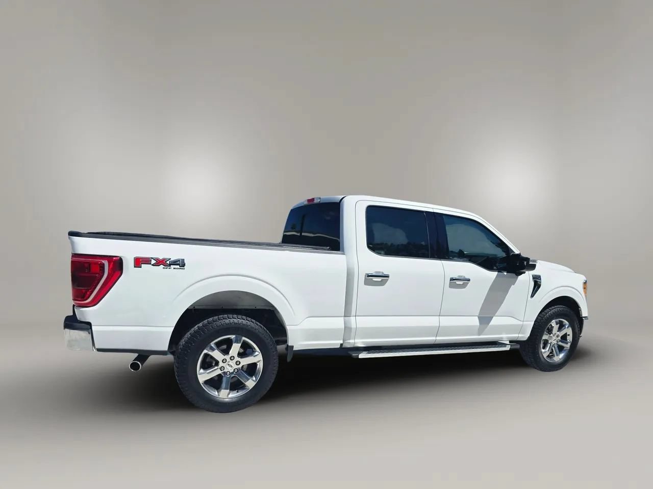 Used 2023 Ford F150 XLT w/ Equipment Group 302A High AWD/4WD image 9