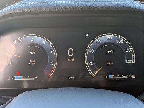 New 2025 Jeep Grand Cherokee Limited w/ Luxury Tech Group II image 18