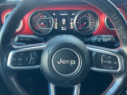 Used 2021 Jeep Wrangler Rubicon w/ Cold Weather Group image 25