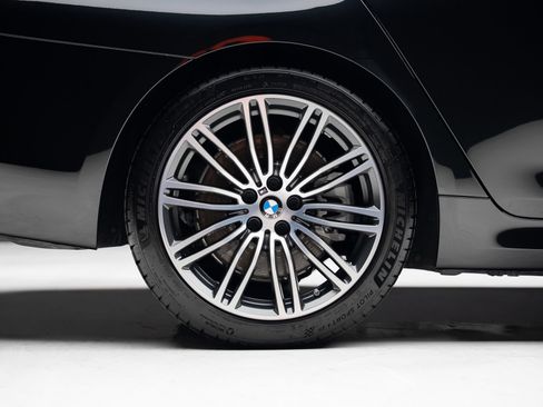 Used 2020 BMW 540i xDrive w/ M Sport Package AWD/4WD image 39