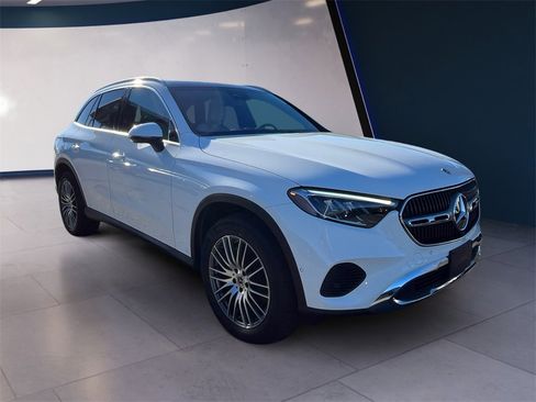 Certified 2025 Mercedes-Benz GLC 300 4MATIC image 7