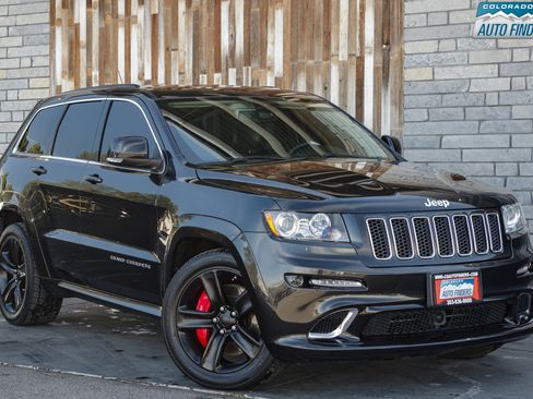 Used 2012 Jeep Grand Cherokee SRT8 w/ Luxury Group II image 9