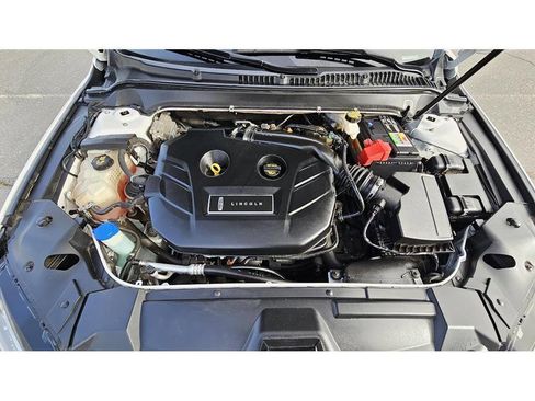 Used 2018 Lincoln MKZ Reserve image 38