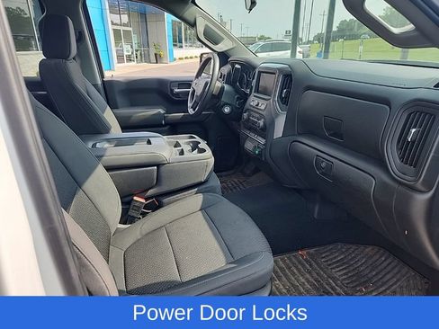 Used 2020 Chevrolet Silverado 1500 Custom w/ Trailering Package AWD/4WD image 19