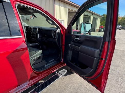 Used 2020 Chevrolet Silverado 2500 LTZ w/ LTZ Convenience Package image 38