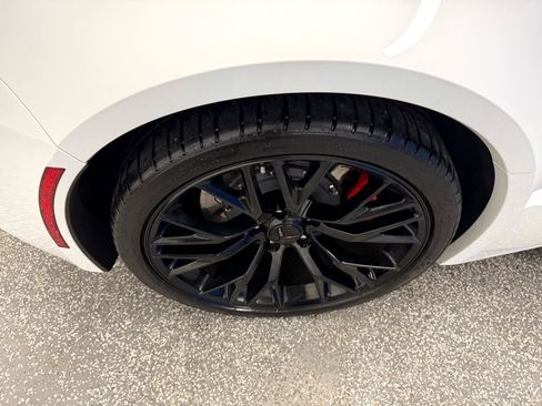 Used 2019 Chevrolet Corvette Z06 image 29