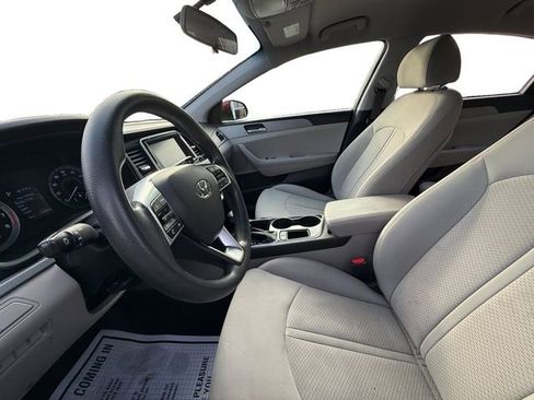 Used 2019 Hyundai Sonata SE image 9