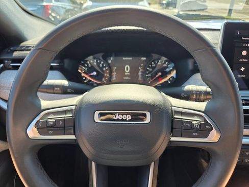 Used 2024 Jeep Compass Latitude AWD/4WD image 26