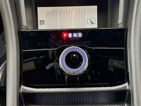 New 2025 Jeep Grand Cherokee Laredo image 15