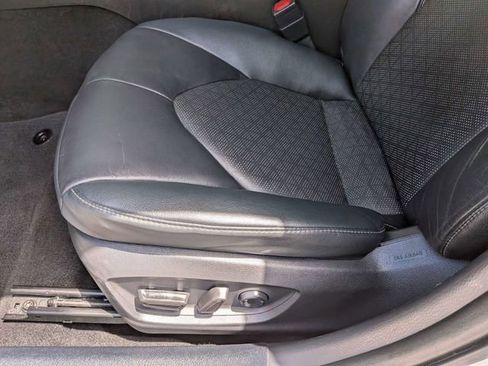 Used 2020 Toyota Camry XSE FWD image 20
