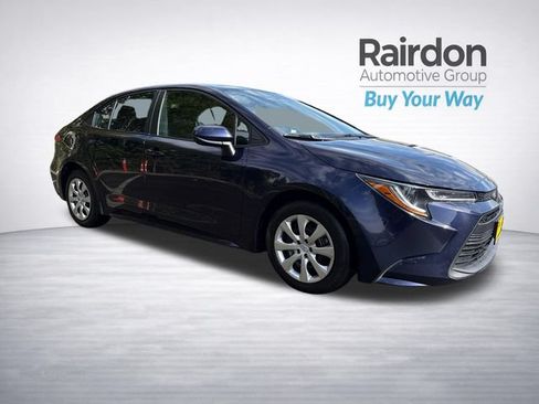 Used 2024 Toyota Corolla LE FWD image 1