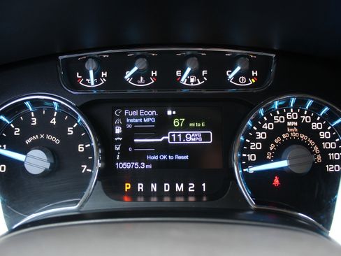 Used 2011 Ford F150 Lariat w/ Lariat Chrome Pkg image 24