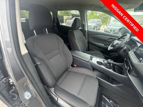 Certified 2025 Nissan Rogue S FWD image 23