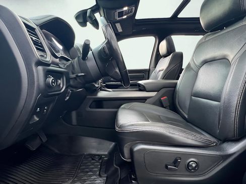 Used 2020 RAM 1500 Sport w/ Leather & Sound Group AWD/4WD image 16