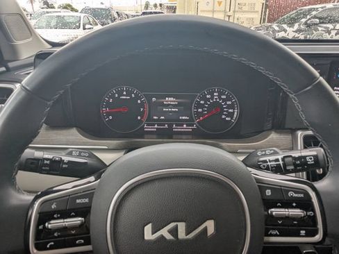 Certified 2023 Kia Sorento EX FWD image 24
