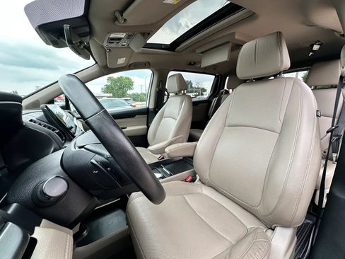 Used 2019 Honda Odyssey Elite image 18