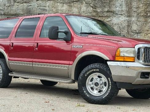 Used 2000 Ford Excursion Limited image 9