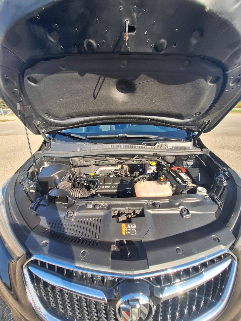 Used 2019 Buick Encore Preferred AWD/4WD image 21