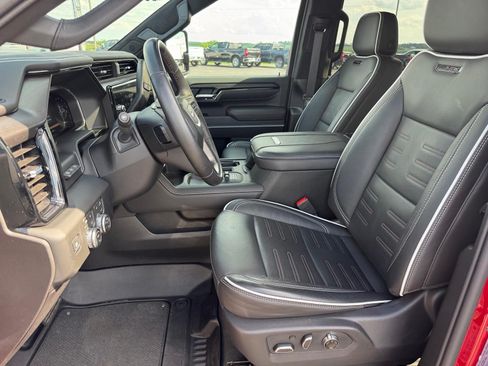 Used 2026 GMC Sierra 2500 AT4X AWD/4WD image 7