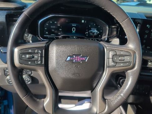 Used 2023 Chevrolet Silverado 1500 ZR2 image 28